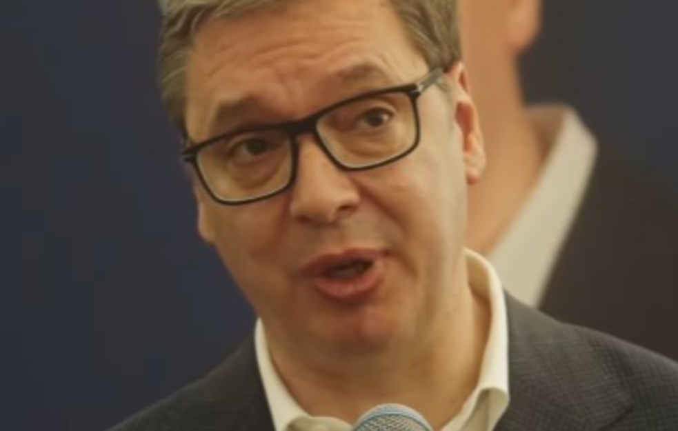 Vučić obećao puteve i nove pogone: 