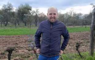 Život nije imao milosti prema Miroslavu: Sa 14 godina se borio sa leukemijom, sada kao socijalni slučaj brine o nepokretnom ocu