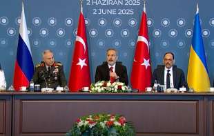 Završena druga runda mirovnih pregovora u Istanbulu: Nema napretka, Erdogan predlaže susret Putina, Zelenskog i Trampa