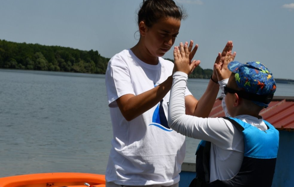 U susret međunarodnom danu Dunava: Dečja regata JVP Srbijavode i Brodarskog kluba Metalac (FOTO, VIDEO)