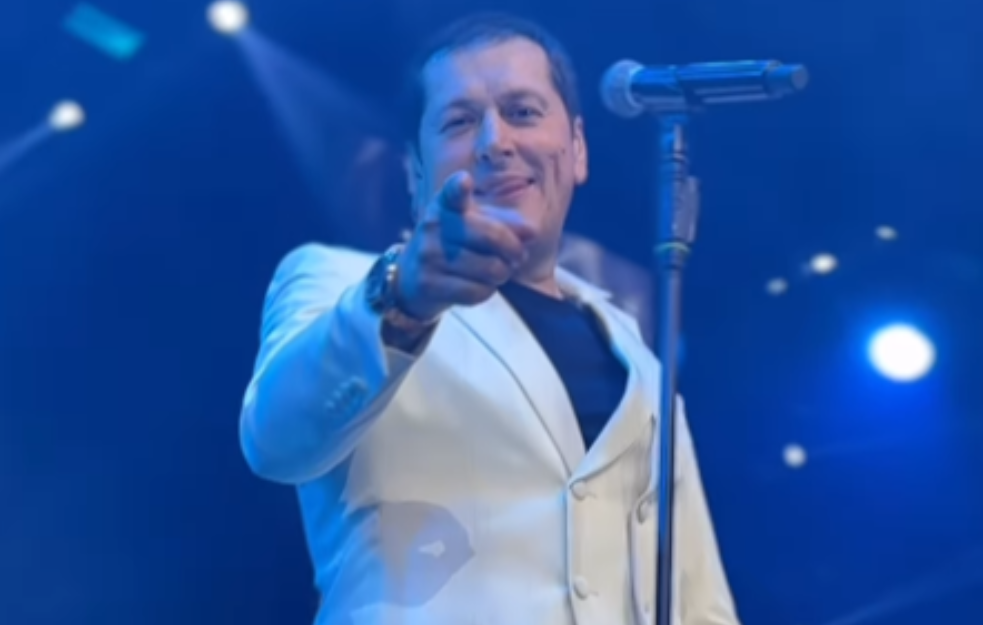 Aco Pejović doneo tešku odluku, podržala ga je naslednica