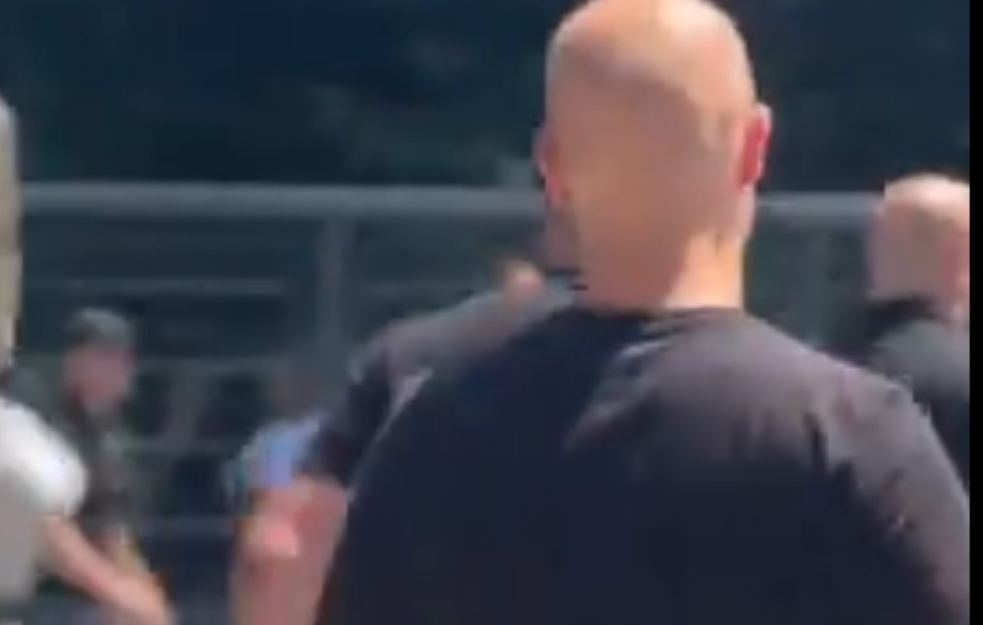 Napetost se oseća u vazduhu: Kosjerić pod okupacijom lažnih veterana, bajkera ćacija i SNS kriminalaca (VIDEO)