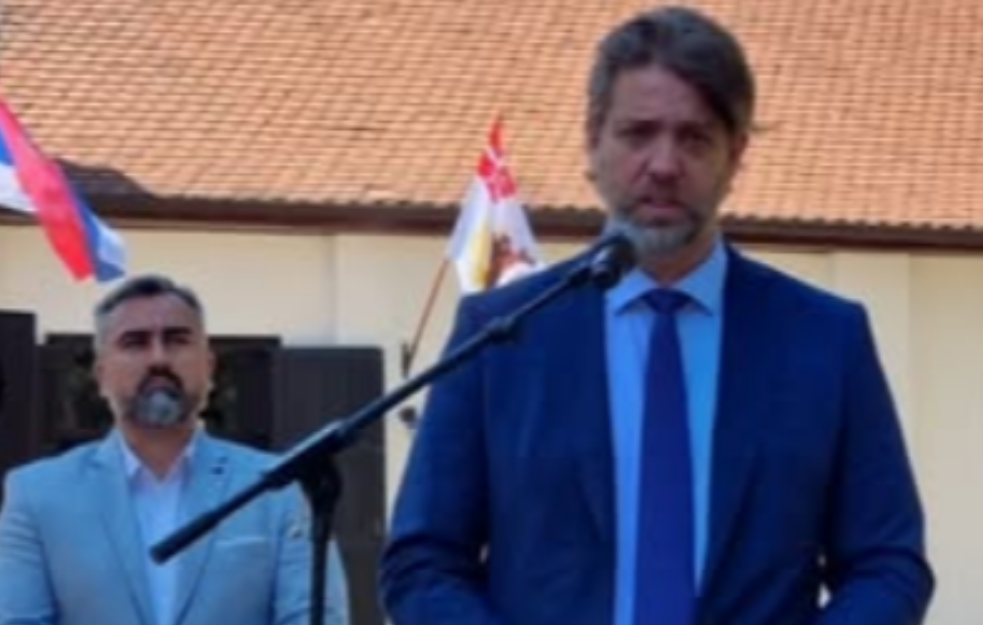 Čelnici Kragujevca najavili da će pola julske plate dati pogođenima požarima, pozvali i druge funkcionere