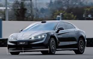 Evropo spremi se za kinesko čudo od automobila: Može se okrenuti čak za 360 stepeni i pluta u vodi