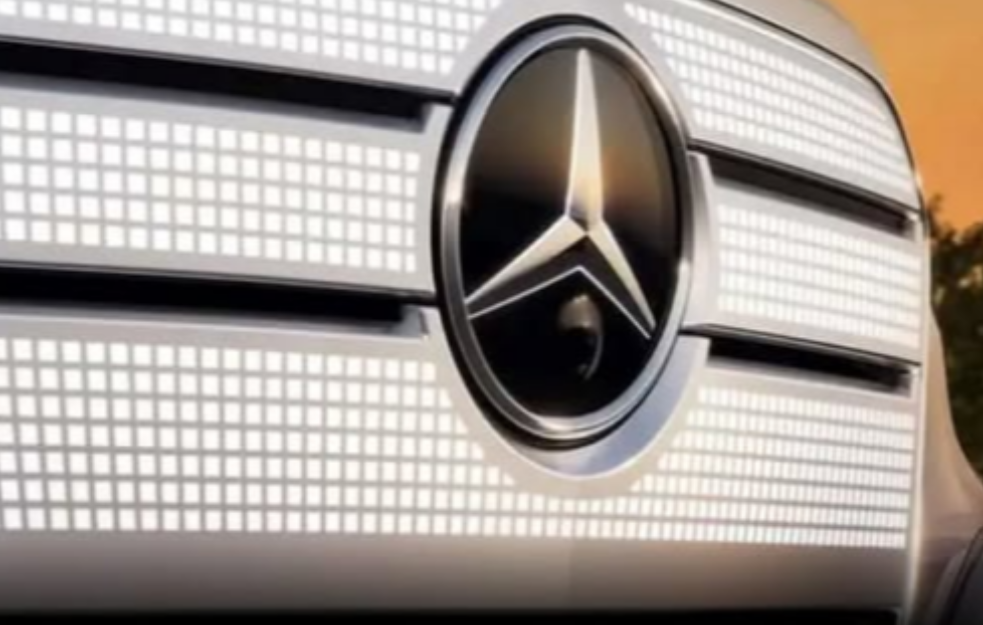 Mercedes najavljuje 15 električnih modela