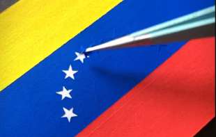 Venezuela sprečila bombaški napad u Karakasu, ministar optužuje opoziciju i SAD 