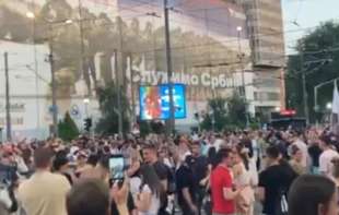 Protesti u više od 20 gradova u Srbiji: Nema straha, građani i studenti ponovo na ulicama (VIDEO)