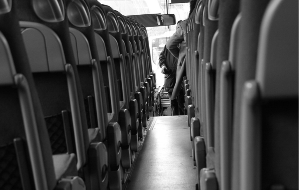 Kamenovan autobus sa srpskim turistima kod Soluna: Povređeno dvoje putnika i vozač