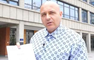 VAŽNI DOKAZI: VLADA i MINISTARSTVO za SOCIJALNA PITANJA odobrilo je stranim firmama USVAJANJE Srpske dece !!!