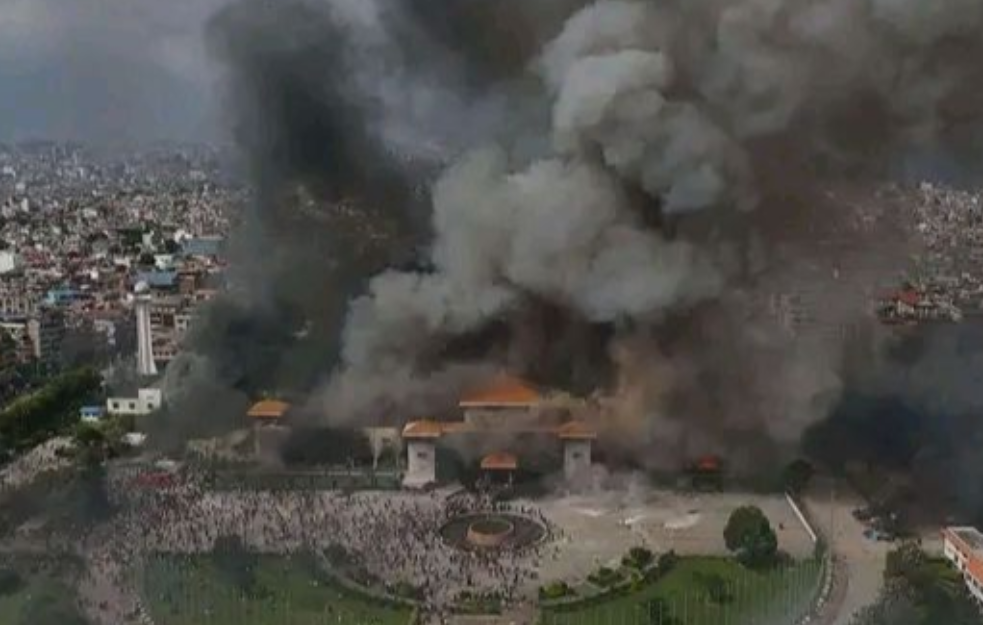 Nepal u haosu