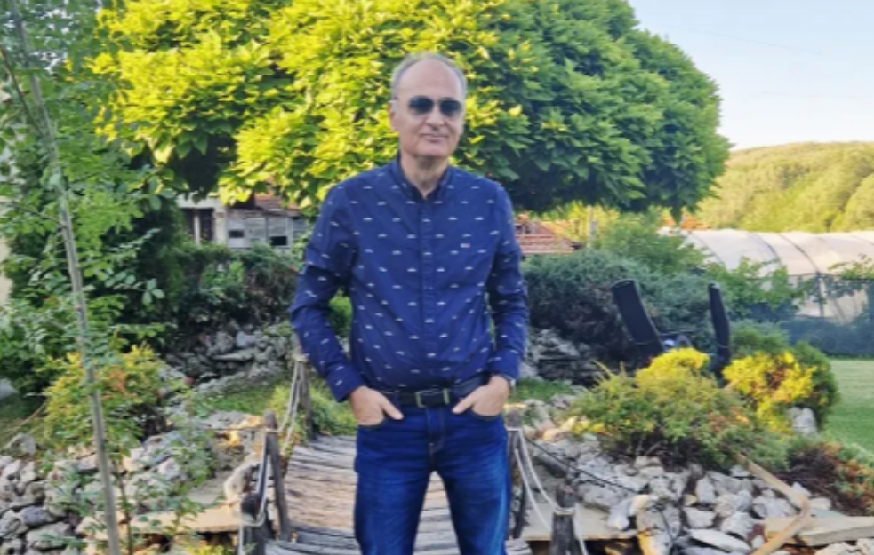 Ovu pesmu je odbio Aca Ilić, a postala je hit kod drugog pevača