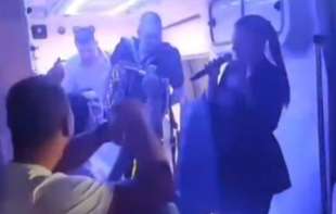Objavljen snimak koji je razbesneo građane: Žurka u vozilu Hitne pomoći u Smederevu? (VIDEO)