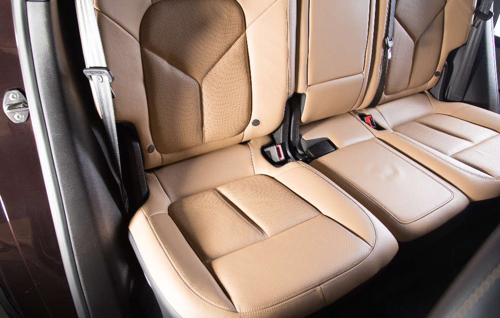 Uz ovaj trik sedišta u automobilu biće kao nova