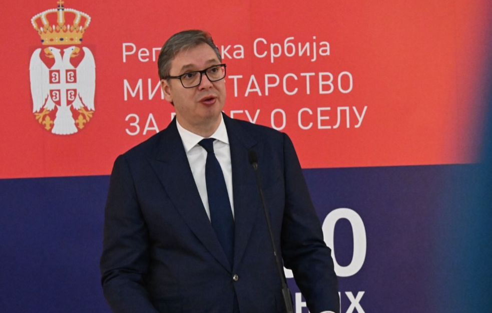 Vučić stigao u Samarkand, učestvuje na 43. Generalnoj konferenciji UNESKO-a