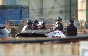 Srušila se konstrukcija u elektrani u Južnoj Koreji, šest osoba zarobljeno