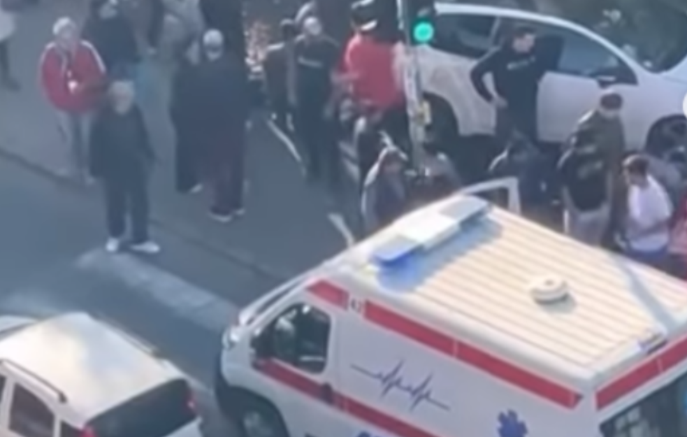 Na Banjici pregažena dva pešaka, žena od 55 godina prebačena u Urgentni