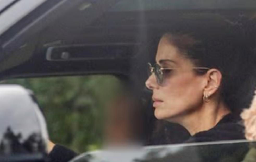 SADNRA BULOK : Nakon smrti muža fanovi sve manje imaju priliku da je vide (FOTO)