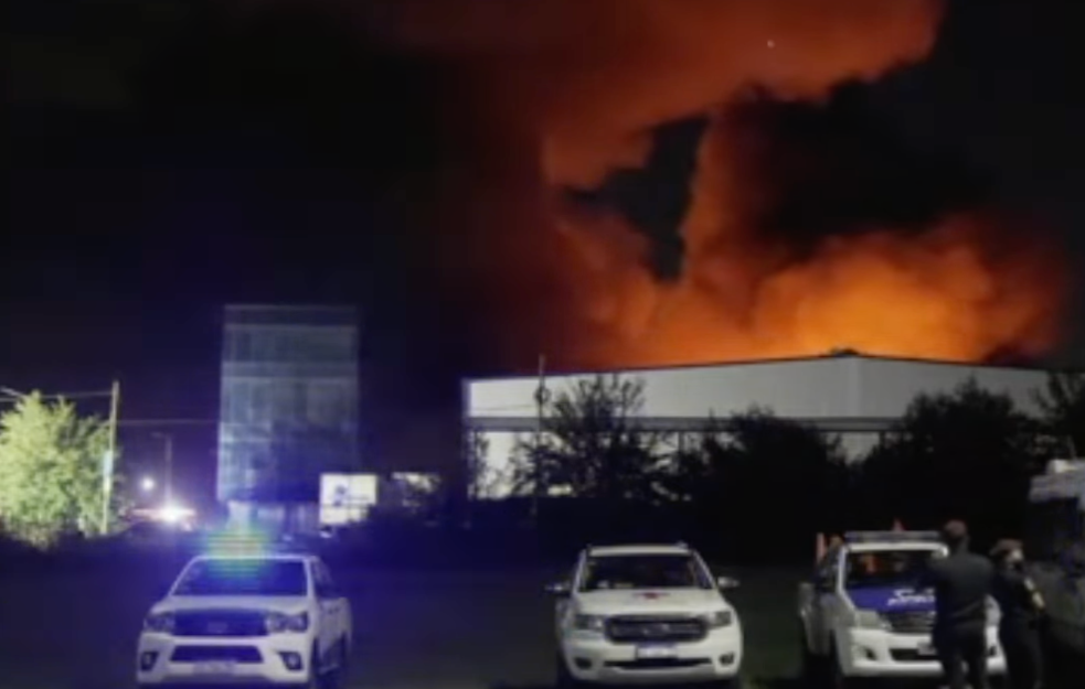 Eksplozija kod Buenos Airesa: Toksični dim se širi gadom