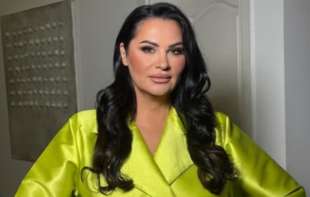 Jana Todorović progovorila o novoj pesmi koja je rasplakala region: „To je ideja mog supruga“