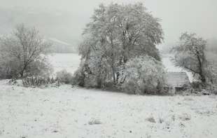 Saobraćaj oko Nove Varoši i Zlatara usporen, na pojedinim deonicama zaustavljen