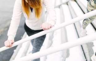 Led sa stepeništa će se brzo otopiti, a nova poledica neće se formirati