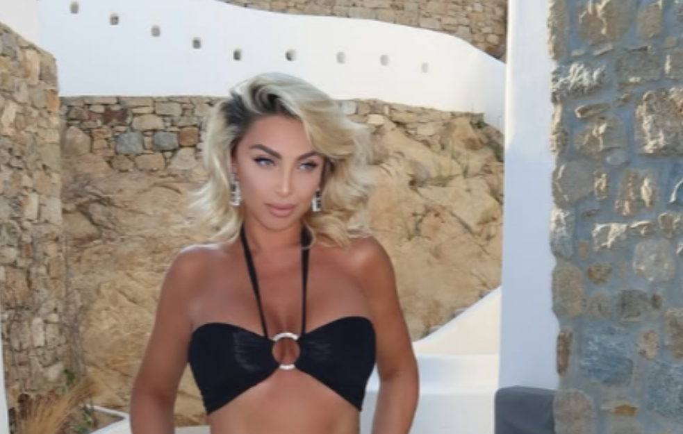 Poznatoj pevačici se doktori borili za život 20 dana: „To me je dovelo u stanje sepse“