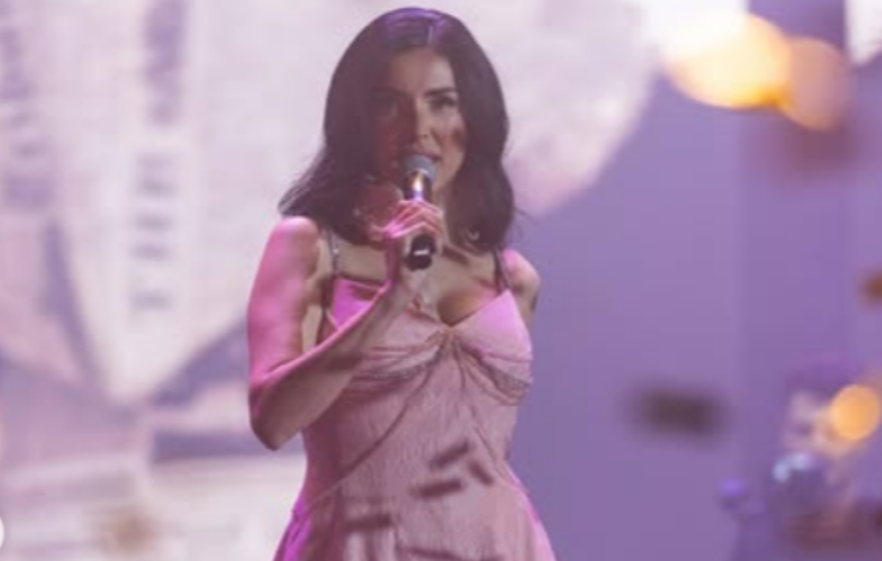 Konačno isplivala istina o odnosu Tanje Savić i njenog brata