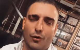 Deda Mraz se otvorio i doneo Darku Laziću poklon od 10.000 evra