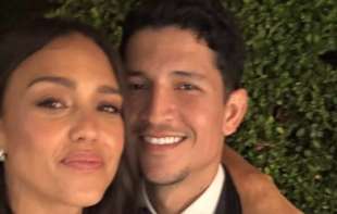 Džesika Alba se ne odvaja od mlađeg dečka