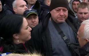 Gradonačelnica Loznice u raspravi s meštanima, obećala struju za 72 sata: Vučić obećao...