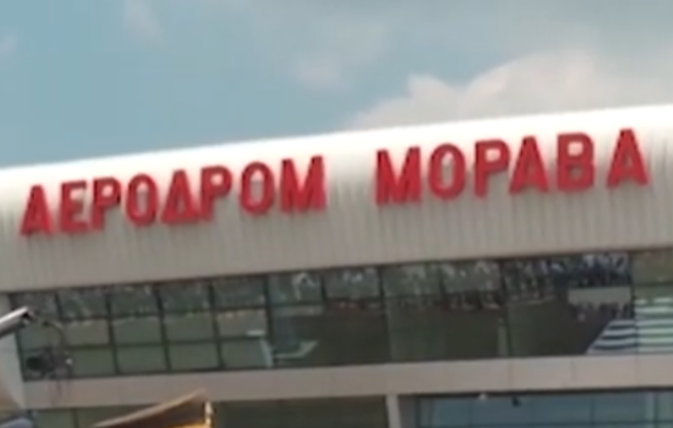 Za godinu dana kroz aerodrom u Kraljevu prošlo blizu 15.000 putnika