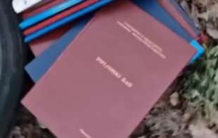 Diplomski i master radovi završili pored KONTEJNERA (VIDEO)