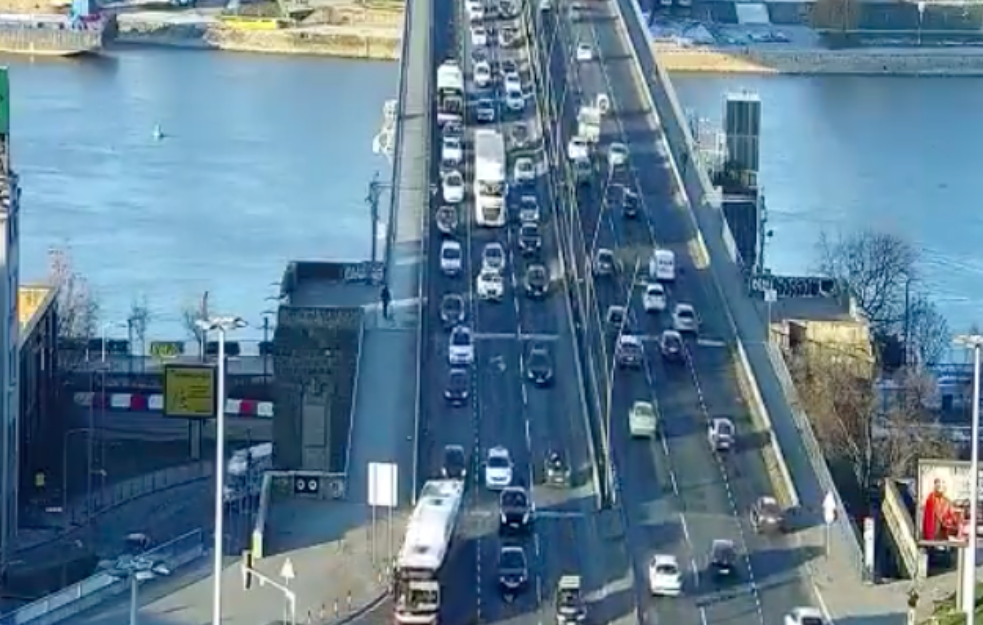 Saobraćajni kolaps u jednom delu prestonice ovog ponedeljka