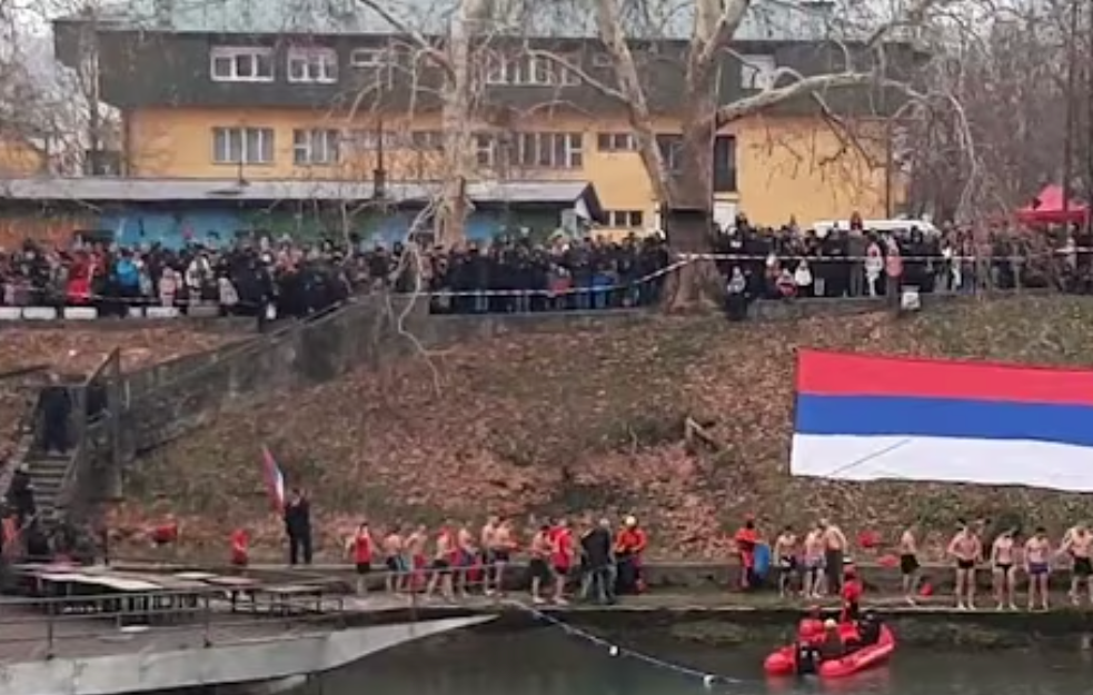 Plivanje za Časni krst organizovano širom Srpske, Crne Gore i Severne Makedonije