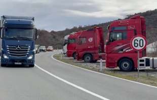 Protest prevoznika Srbije: Svi teretni granični prelazi sa zemljama Šengena blokirani, čekamo se rešenje