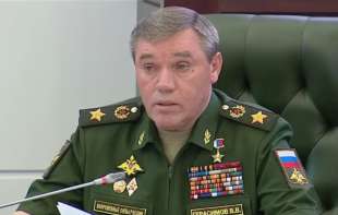 Načelnik Generalštaba ruske vojske posetio istočni deo Ukrajine